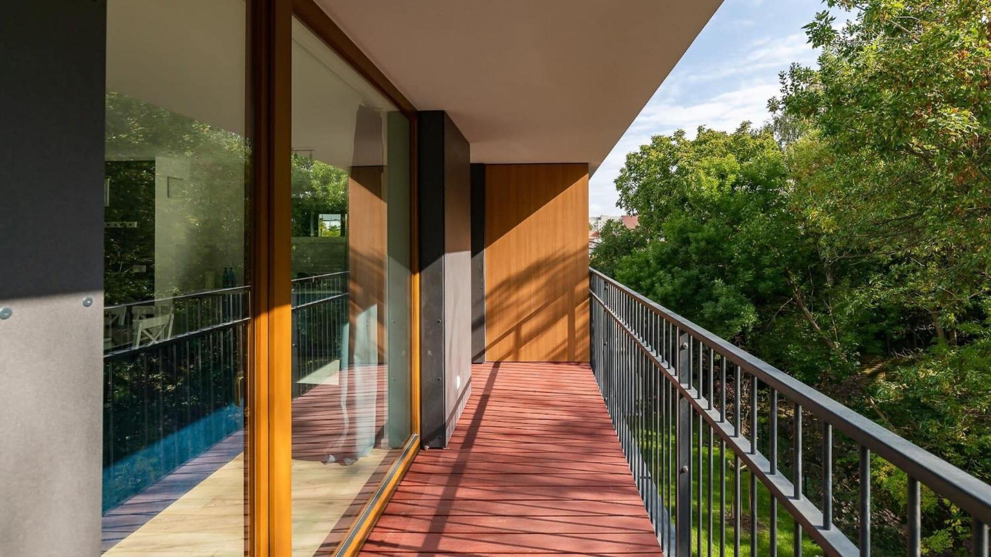 Pulawska 221 - Colorful Apartment With Balcony By Noclegi Renters Варшава Экстерьер фото